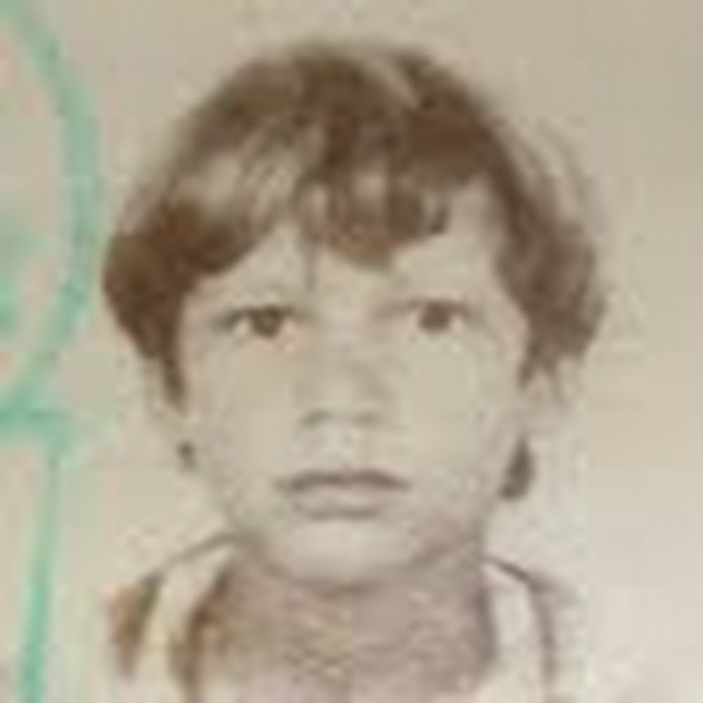 Meet your Posher, Ezequiel